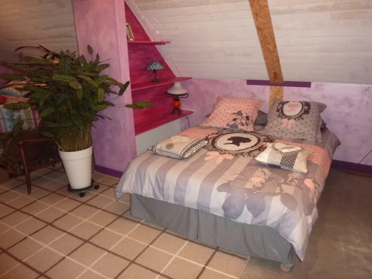 Le Patio D'Eric B&B Aubigny-au-Bac Bagian luar foto